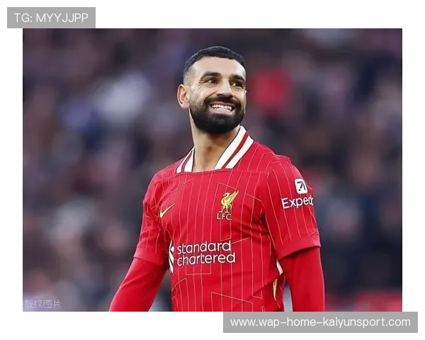 利物浦反击直塞凶猛，萨拉赫单刀轻松推射